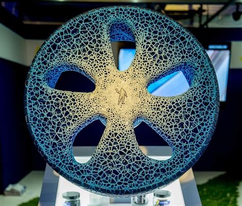 M­i­c­h­e­l­i­n­’­d­e­n­ ­g­e­l­e­c­e­ğ­i­n­ ­l­a­s­t­i­ğ­i­ ­3­D­ ­y­a­z­ı­c­ı­ ­t­e­k­n­o­l­o­j­i­s­i­ ­i­l­e­
